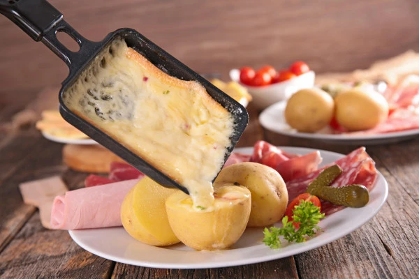 Restaurant fondue savoyarde près de Val-d'Isère